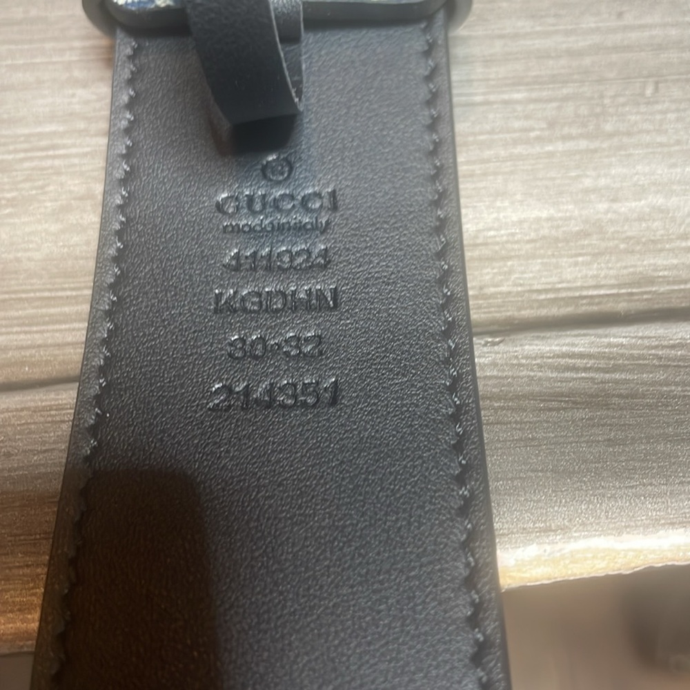 Gucci Blue and Silver Belt 80-32 NWOT - Picture 3 of 3